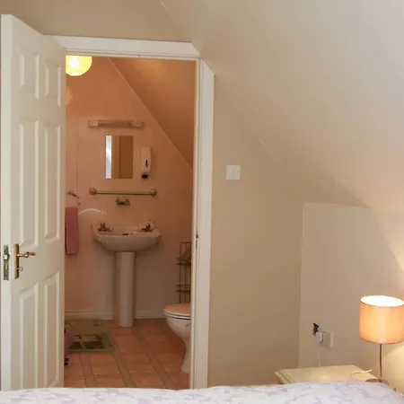 فندق مبيت وإفطار Grangeview House 3*