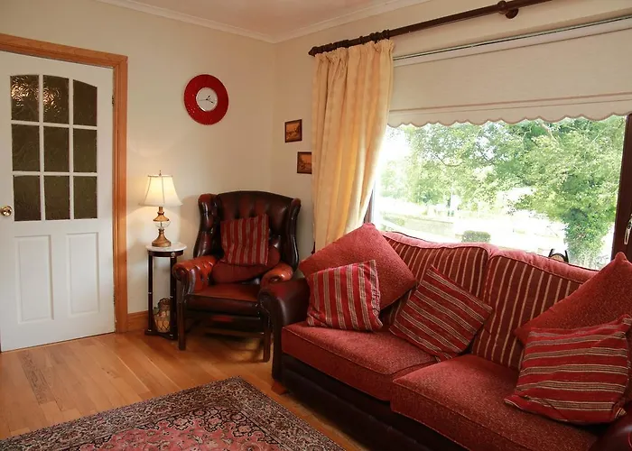 לינה וארוחת בוקר Grangeview House 3*